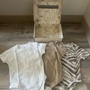 BR Baby Beige and White Set